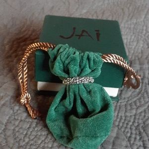 JAI sterling floral band